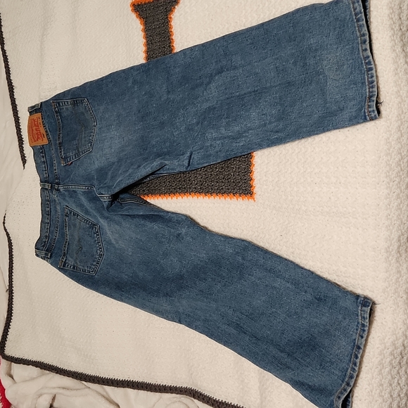 Levi strauass&Co 550 33x30 - Picture 2 of 4